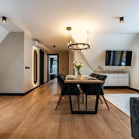 Zakopianski & Apart-hotel 4*