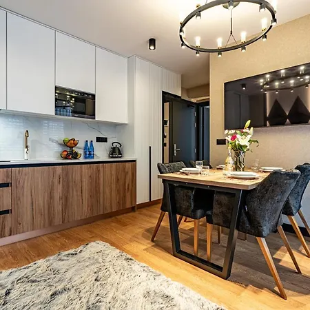 Zakopianski & شقة فندقية