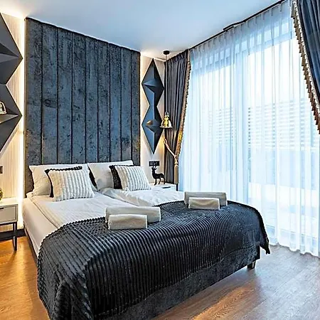 Apartahotel Zakopianski & 4*
