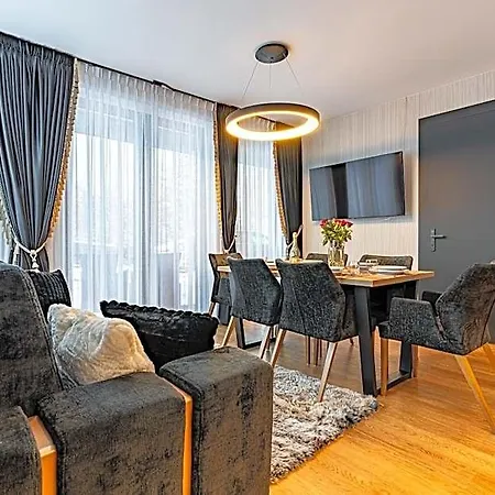 Zakopianski & Lejlighedshotel
